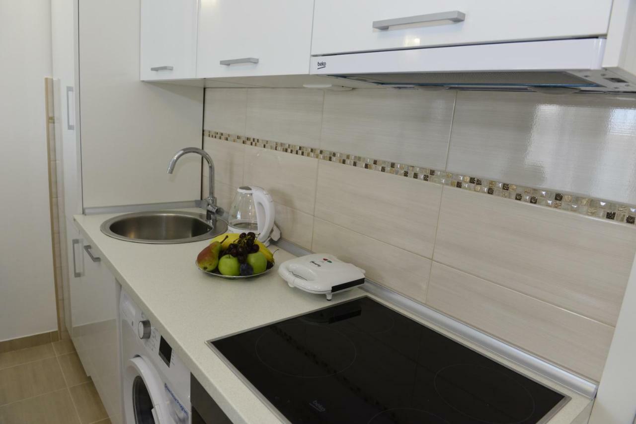 Apartmani Stefanija Tivat Bagian luar foto
